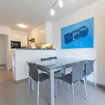 Lecomte - The Shoreline - 232 Lejlighed *