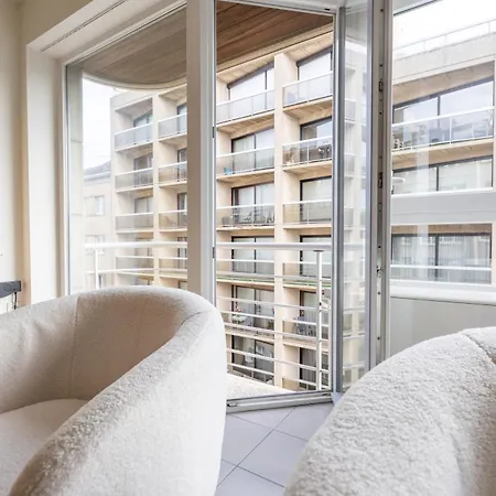 Lecomte - The Shoreline - 232 *