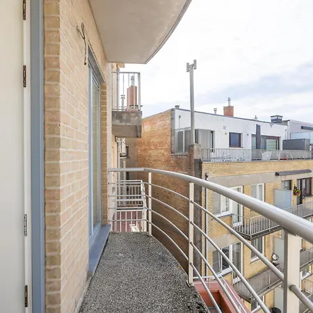 Lecomte - The Shoreline - 232 * Ostende